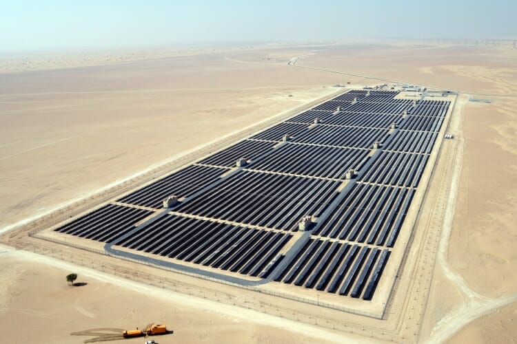 Dubai Shatters all Records for Cost of Solar with Earth’s Largest Solar Power Plant