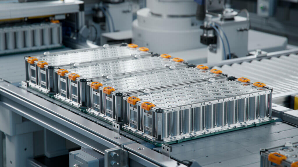 Production of sodium cell battery units in factory